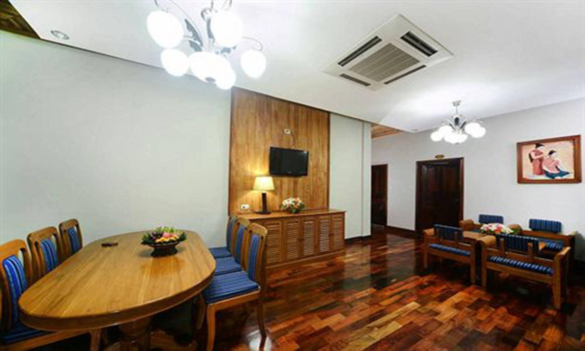 Vansana Luang Prabang Hotel Esterno foto